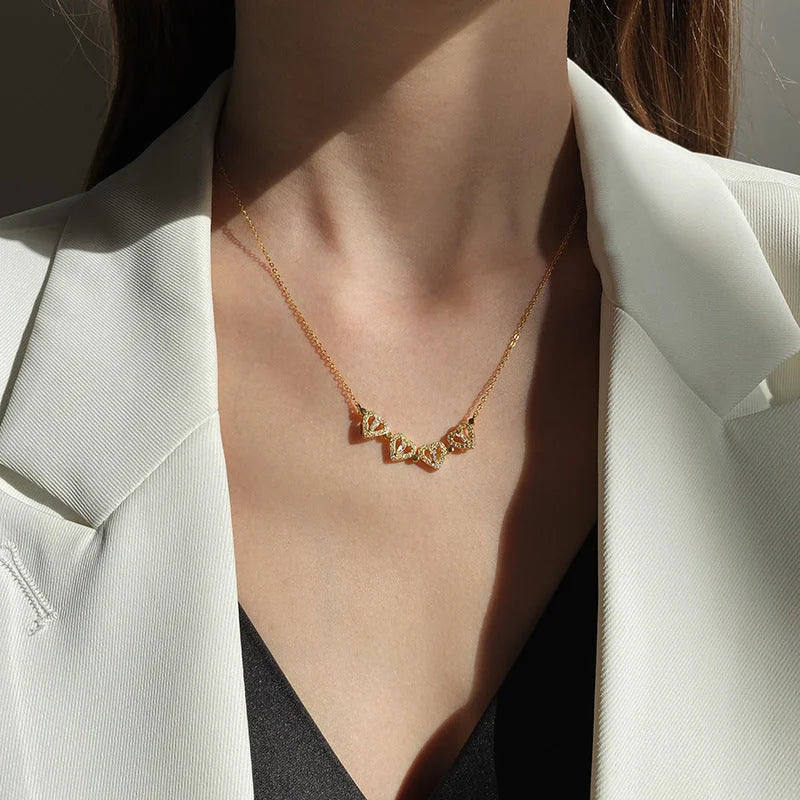 Magnetic Heart Clover Necklace